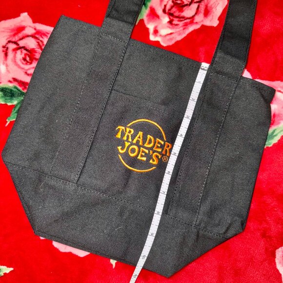 Lot of 4 — 2025 Trader Joe’s Trick-or-Treat Mini Canvas Totes (Limited Edition) - Picture 6 of 15